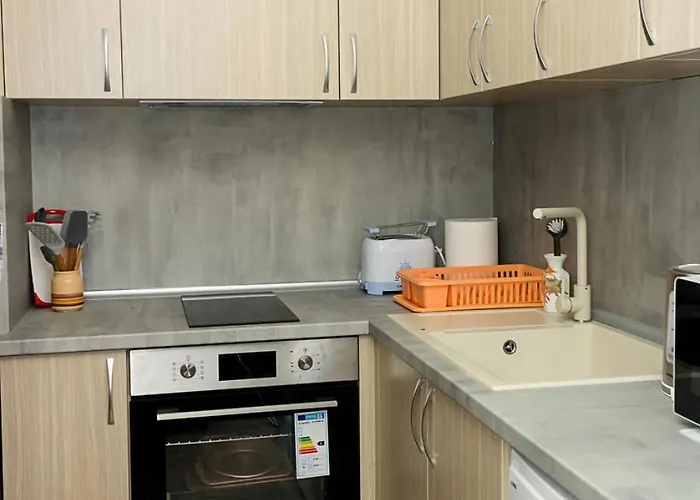 Comfortable In Sveta Elena By Flat Mаnаger * ヴァルナ